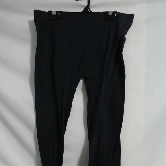SWS - STREETWEAR SOCIETY | medium | Navy Leggings | Ribbed Waist and Bottom Hems - Picture 6 of 16